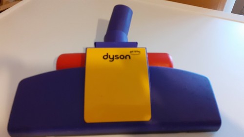 Dyson Limited Edition De Stijl Floor Head Brush for DC01, DC02, DC03, DC04. - Picture 2 of 6