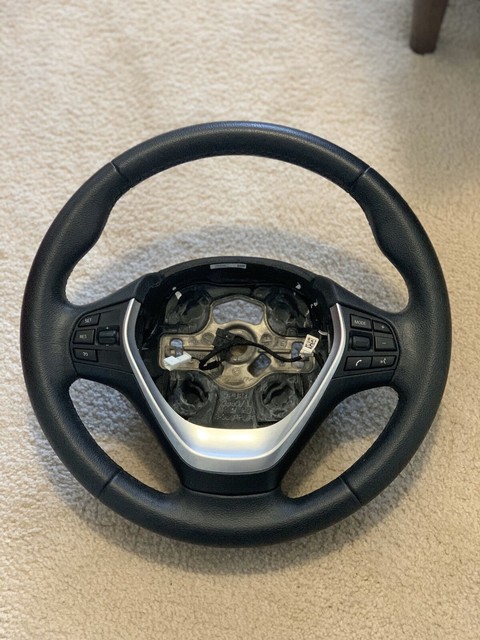 BMW LEATHER SPORT STEERING WHEEL EXCELLENT F30 F31 F35 F35 328i 328Xi ...