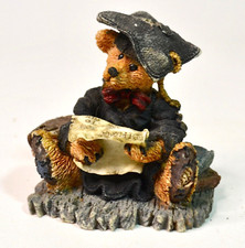 1993  #2233 Boyds Bears Friends Figurine The Bearstones GRENVILLE THE GRADUATE 
