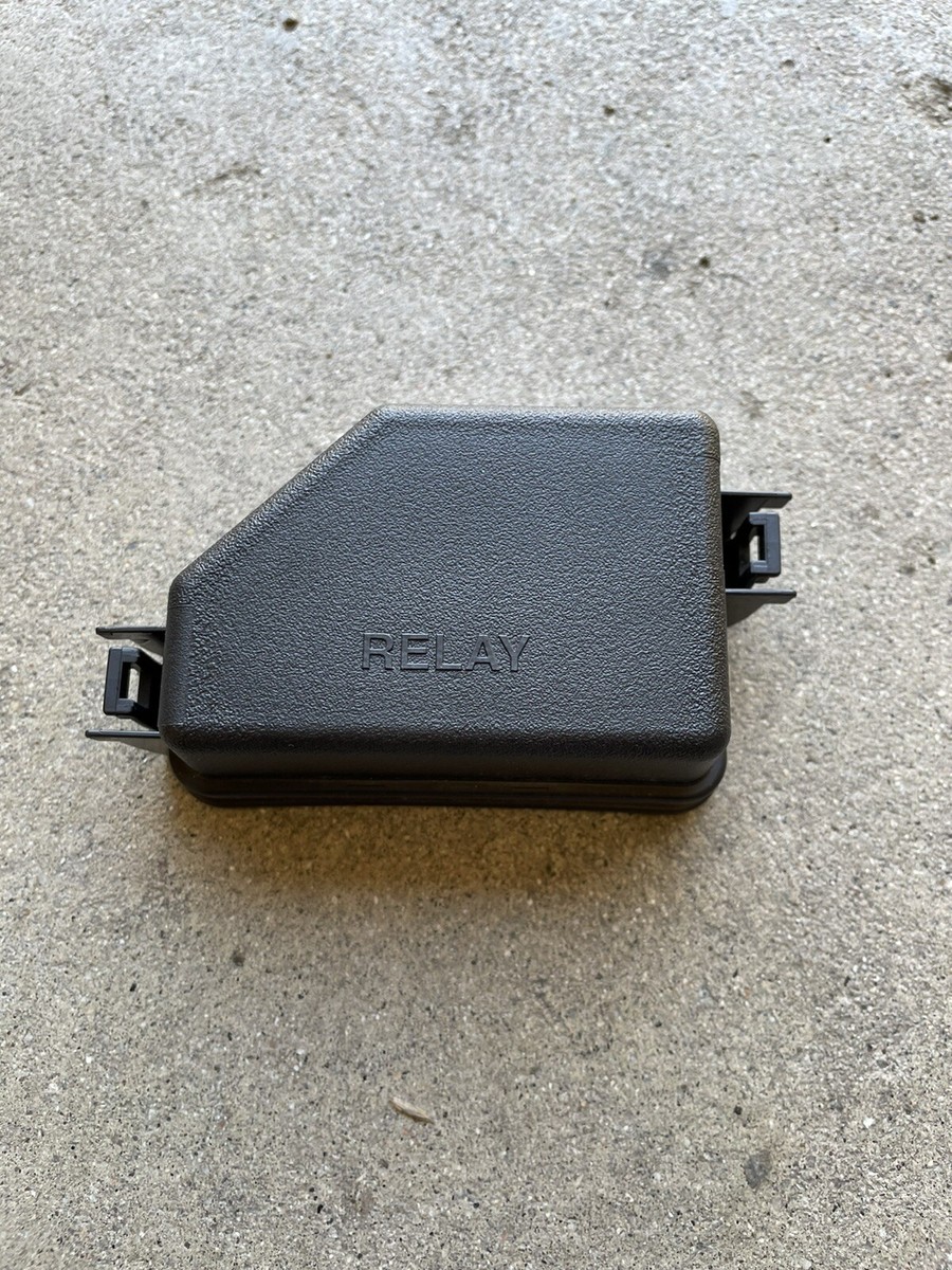 2019 toyota tacoma cigarette lighter fuse 2019 2020 2021 2022 Toyota Tacoma Engine Fuse And Relay Center Cover OEM  Delphi