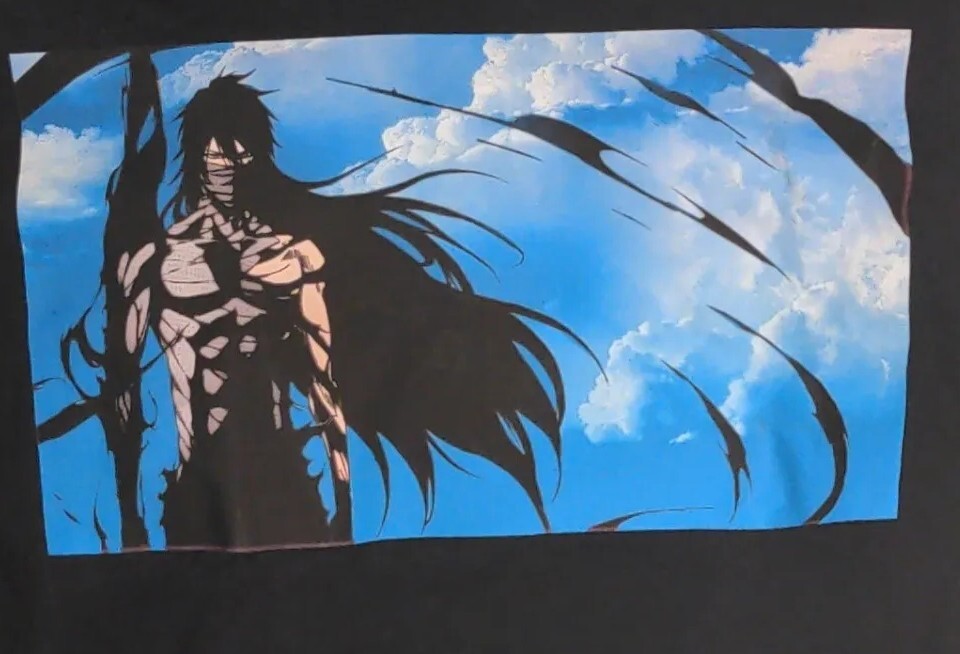 Bleach Ichigo Kurosaki Using His Powers mens Small T… Gem