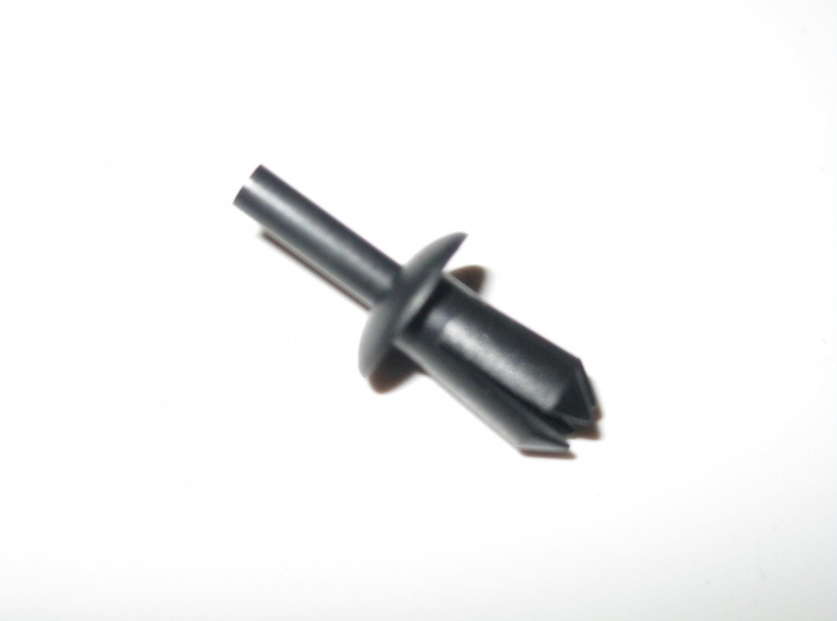 その他 Expansions uk 12 BMW Body Chassis Trim Plastic Expanding Rivet Plug Clip