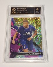 2021-22 Topps Finest UEFA CL Soccer Gold Speckle Kylian Mbappe 07/50 