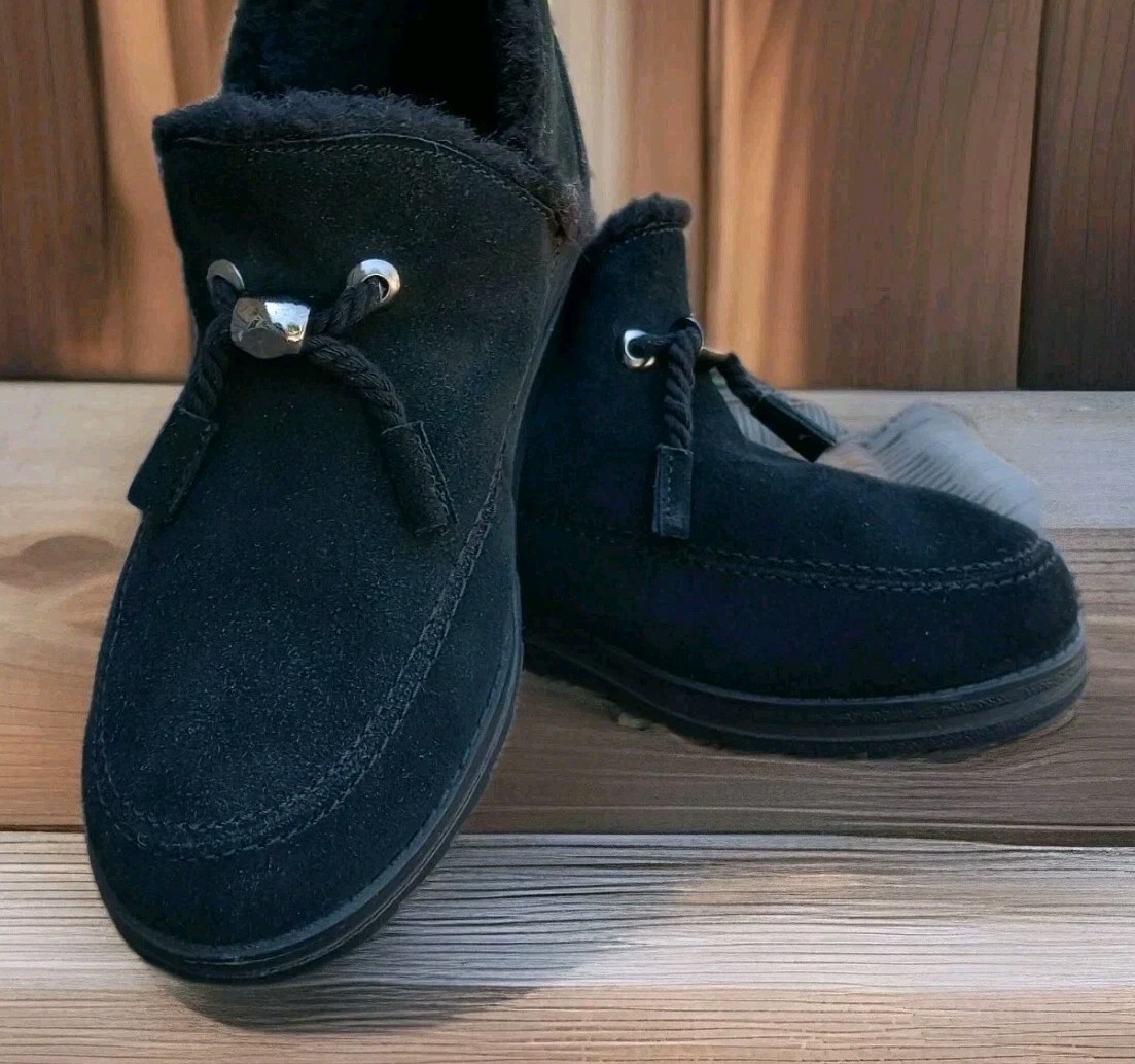 NWOT Muk Luks Ziggy Sunset Blvd. Ankle Boot Women's sz 7 Black Suede Faux Fur