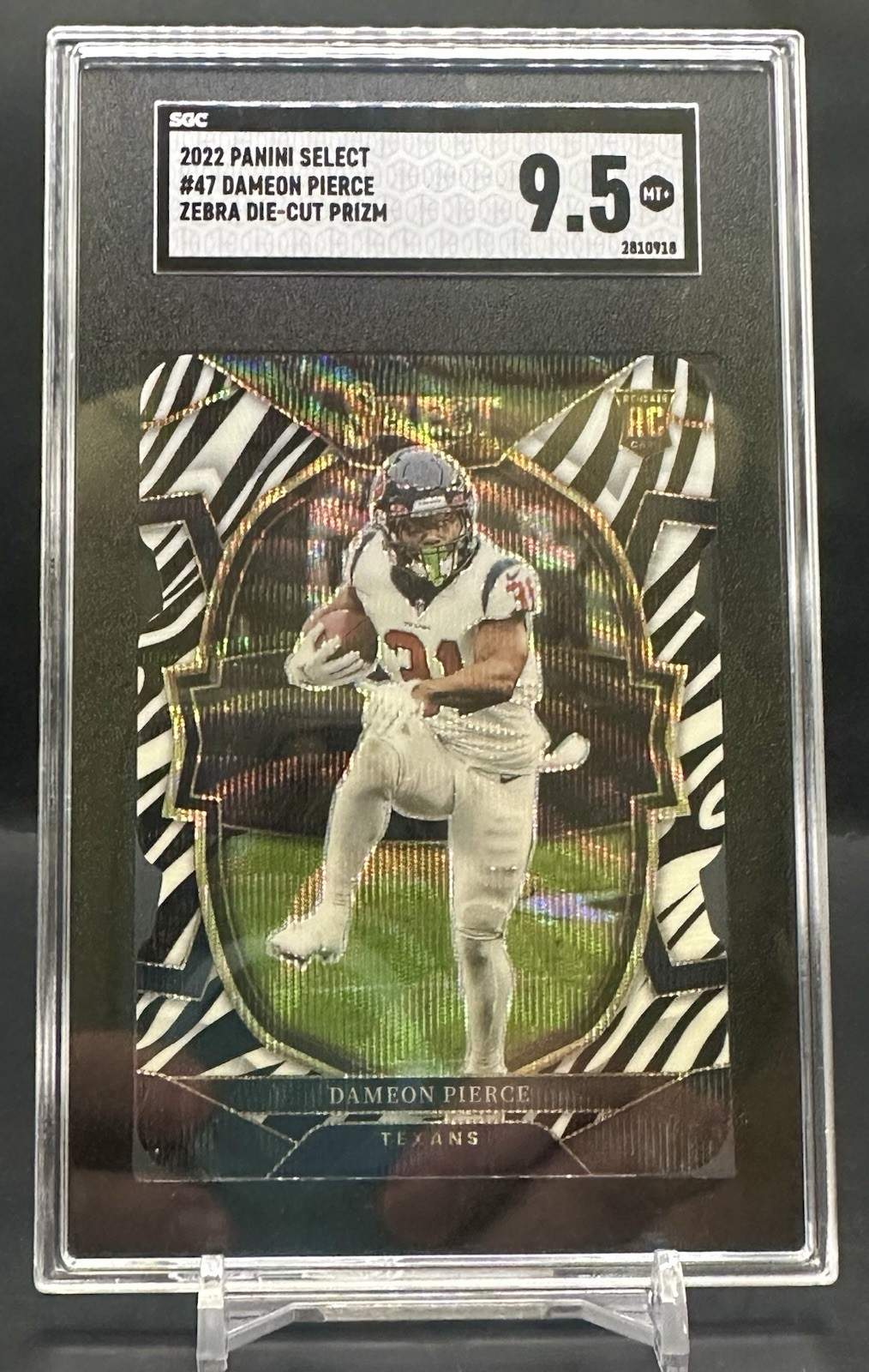 2022 Select - Concourse Dameon Pierce #47 Die-Cut Zebra Prizm (RC) SGC 9.5