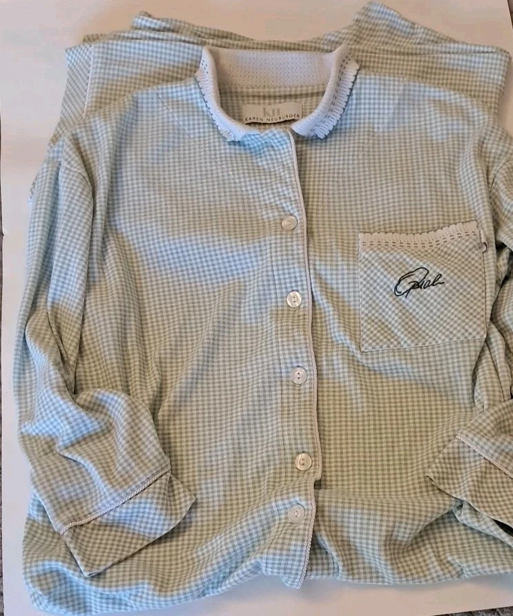 Conjunto de Pijama Karen Neuburger Talla Pequeña Verde Blanco Cuadros Bordado Foto 2 de 4