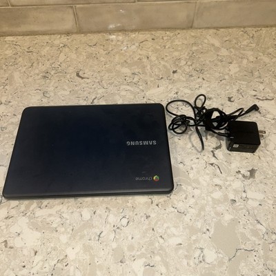 Samsung Chromebook 3 11.6'' Laptop Black XE500C13-S04US - Broken Screen Tested