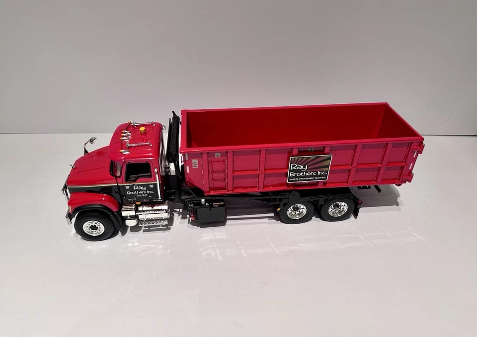 First Gear Ray Brothers Mack Granite Roll-Off Refuse Truck 1:34 Scale Rare READ - Image 2 of 4