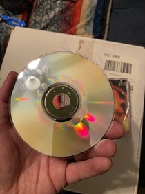 SEGA Dreamcast Console Lot, 2 Controllers, extension cords, VMU, 5 Games