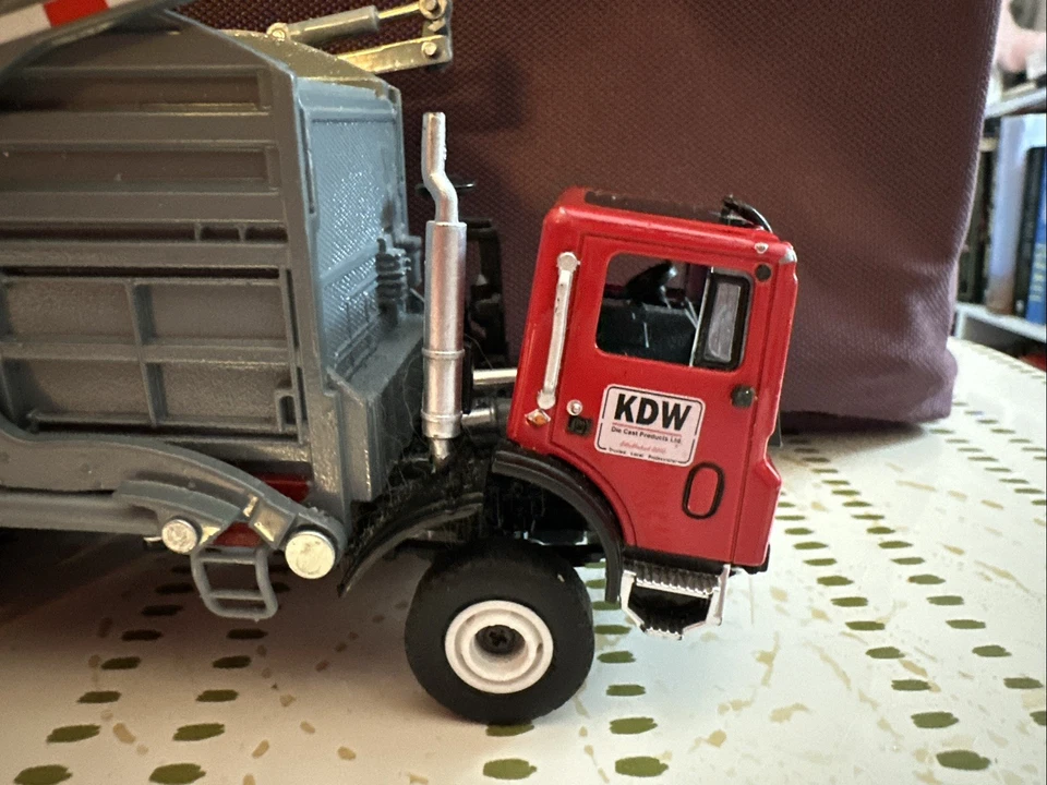 Veículo de liga leve transportador de lixo fundido 1:24 KDW caminhão - Imagem 3 de 4