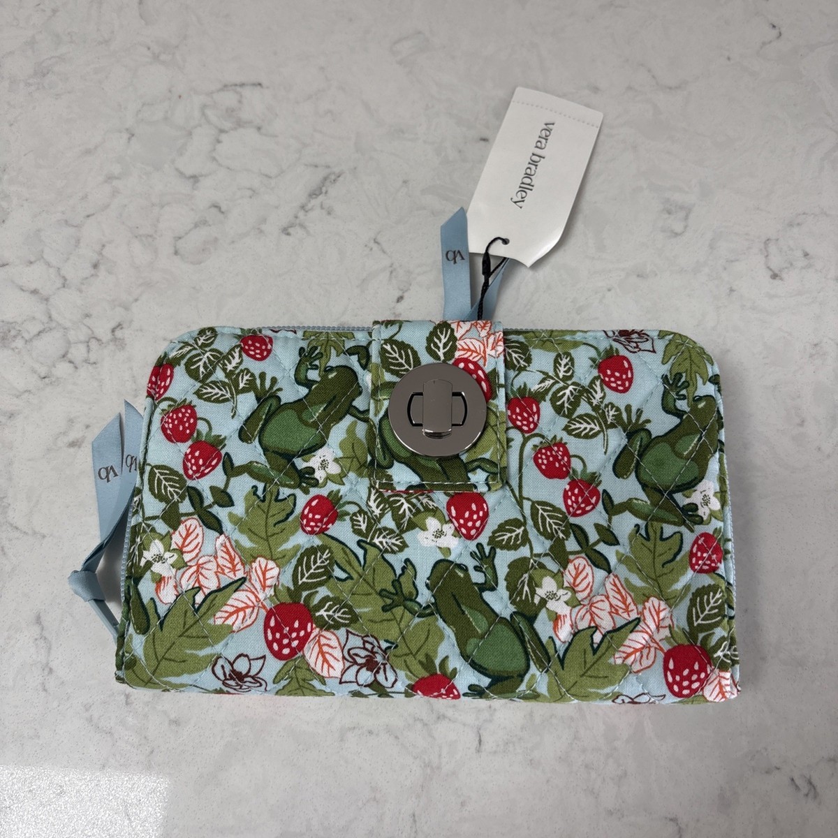 Vera Bradley Essential Turlock Wallet Frog Berry Garden Blue Last