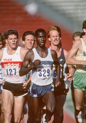 Brian Theirot Sydney Maree run a 1500m race USA Track Field Ol- 1984 Old Photo