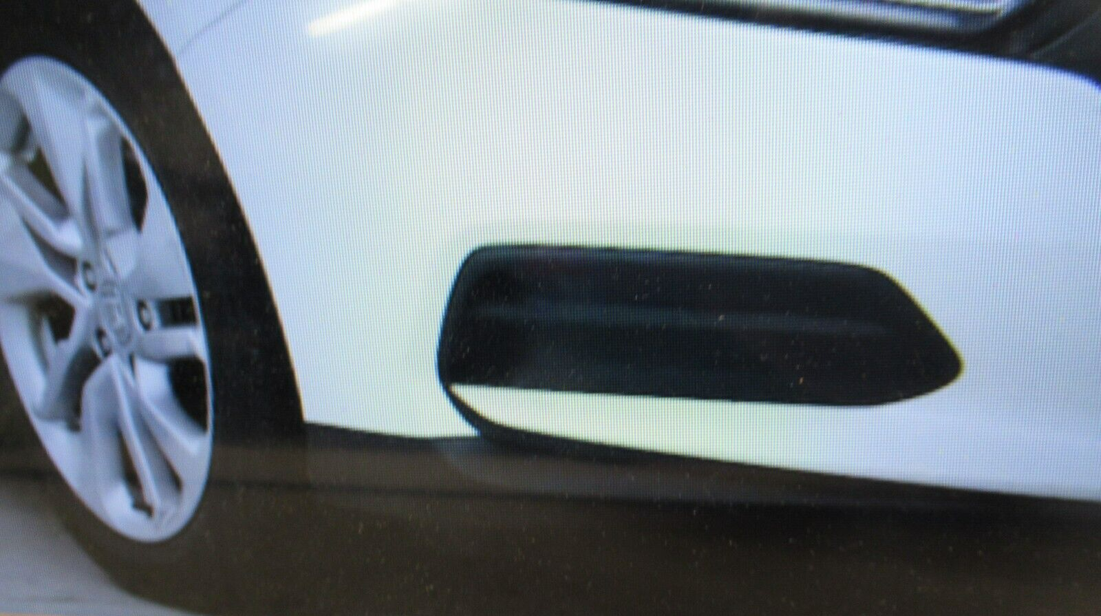 Picture 2 of 24
