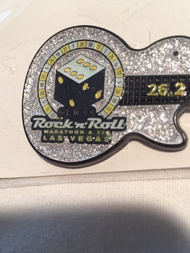 24 pasadores de guitarra de la serie maratón de rock and roll de Las Vegas empaquetados #Venta al por menor $9ea/Tienda - Imagen 7 de 12