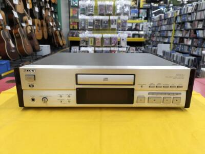 SONY CDP-555ESJ | CD Player from Japan