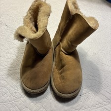 Vintage UGG Australia Sheepskin Boots