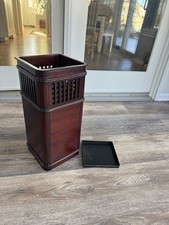 VTG Walnut Lattice Umbrella Stand - Entryway Rack for Canes  Golf Clubs 19.5x9  