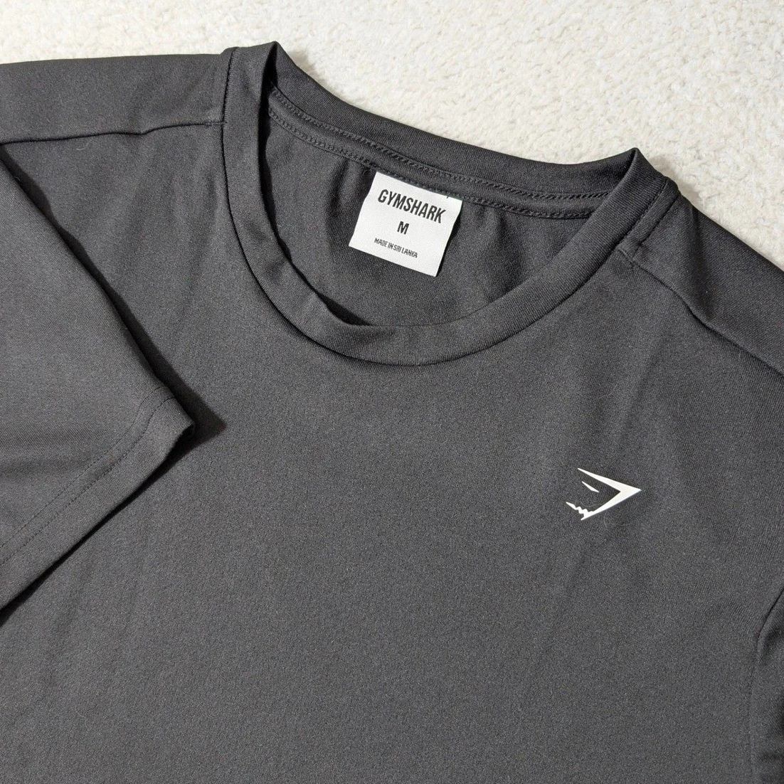 NEW Gymshark Training T-Shirt Mens Med Black Recycled Polyester Performance Tee