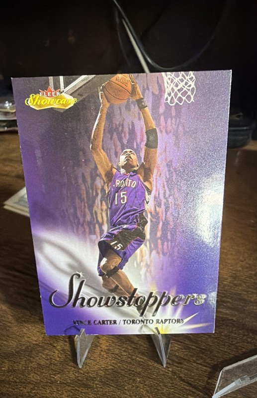 2000-01 Fleer Showcase - Showstoppers Vince Carter #1 S