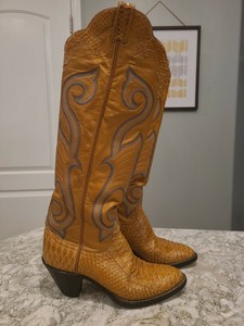 larry mahan python boots