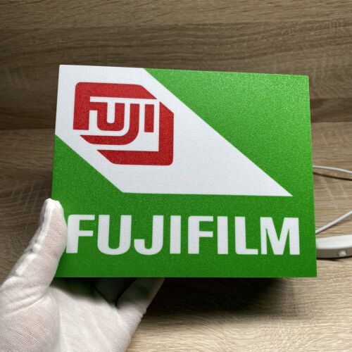 Fujifilm Logo Leuchtkasten 3D gedruckt USB LED Lampe Leuchtreklame für Kamera Deko - Bild 4 von 4