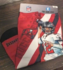 Tom Brady Collectible NFL Socks The Buccaneers #12 NWT Size Large