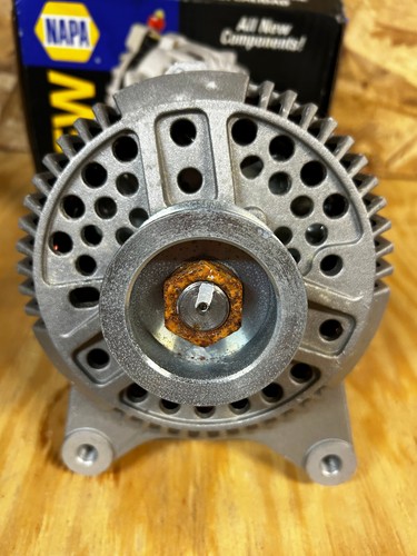 NAPA New Alternator Ford Lincoln Mercury 4.6 5.4 6.8L F6AZ-10346-AA 1N-3121D - Foto 3 di 7