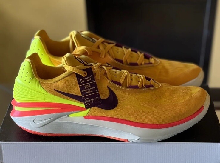 Nike Air Zoom G.T. Cut 2 ACADEMY DZ7297-700 Size 17 Nike Air Zoom G.T. Cut 2 ACADEMY DZ7297-700 Size 17