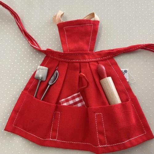 Vintage 1962 Barbie "What's Cookin'?" Fashion Pak Set Produced by Mattel