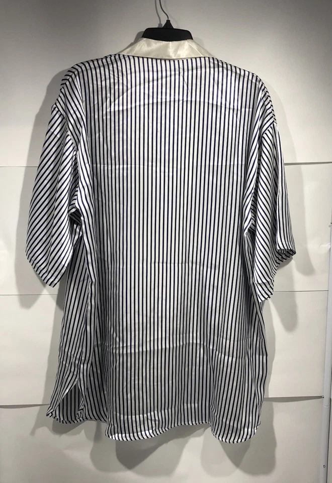 Lencería Cacique Camiseta para dormir Top Mujer Grande Azul Marfil Rayas Satén Botón Up Foto 2 de 4