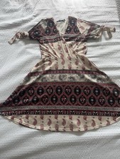 Boohoo Summer Dress UK 8 Boho Print Wrap Style Short Sleeve Lightweight