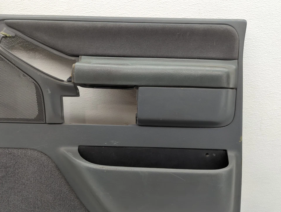 Ford E-250 Econoline 1995 pasajero delantero derecho interior panel moldura LT740 Foto 3 de 4