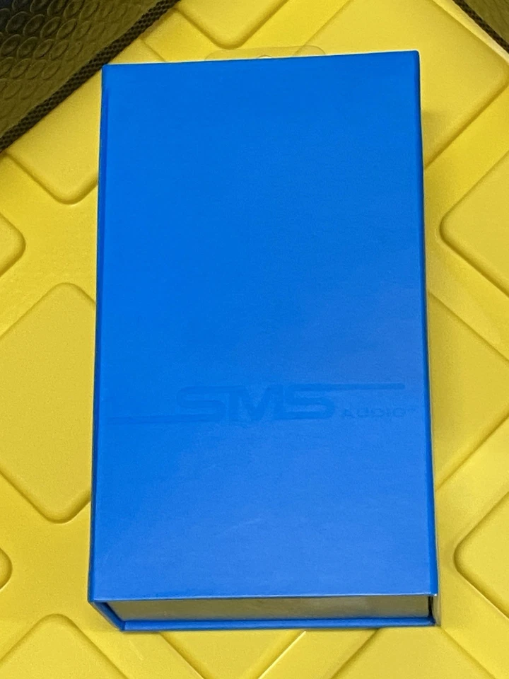 Teléfonos intrauditivos SMS Audio STREET by 50 Shadow negros y azules. S4 Foto 2 de 4