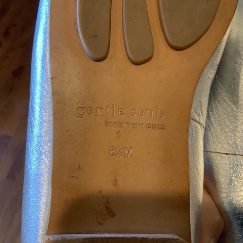 Gentle Souls Kenneth Cole Womens Metallic Silver Ballet Flats 8.5 Leather - Picture 9 of 11