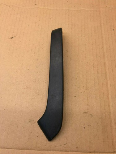 VW PASSAT B3 TÜRGRIFF ZIERLEISTE HINTEN VORNE RECHTS INNEN 357867198