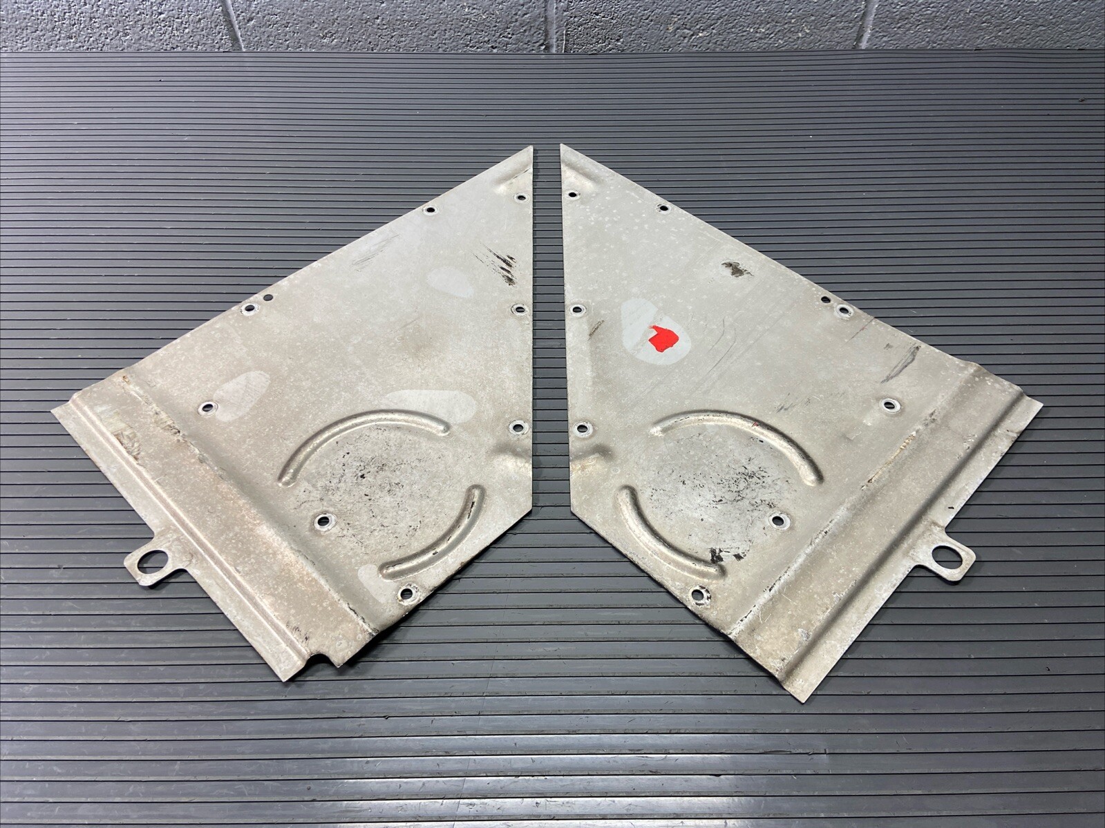 Audi R8 2008-2015 FRONT+RIGHT Skid plate