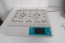 Edmund Bühler Microplate Shaker TIMix 5 Control Nr. 6367 EL Touch Screen