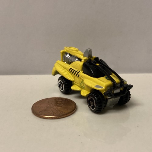 USED (See Pics For Condition) Hot Wheels Atomix Yellow XS-IVE - 第 1/4 張圖片