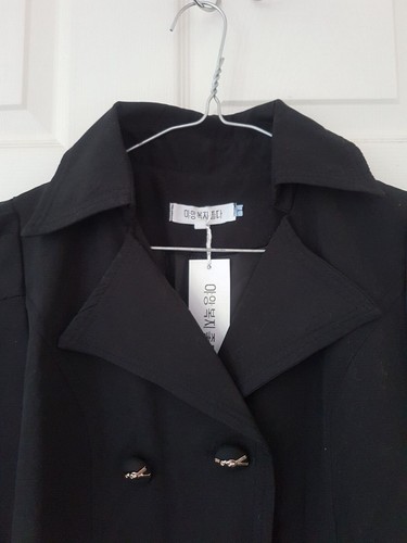 Elegant black coat with belt - Cute details lace patchwork and bow tie - Picture 4 of 7