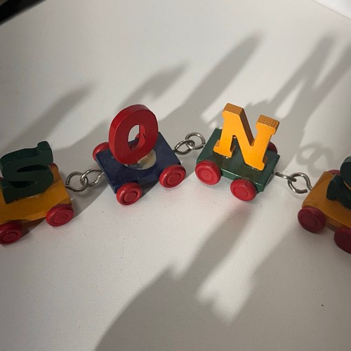 Juego de 2 trenes de letras de madera miniatura vintage “saludos de temporada” + “alegría” - Imagen 7 de 8