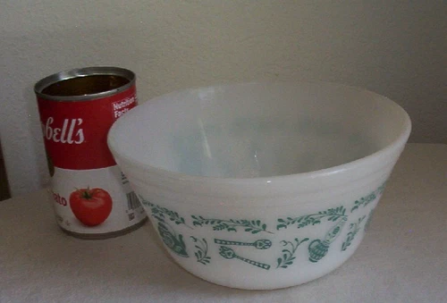 Vintage Federal Glass 1 Quart Bowl Scandinavia Pattern