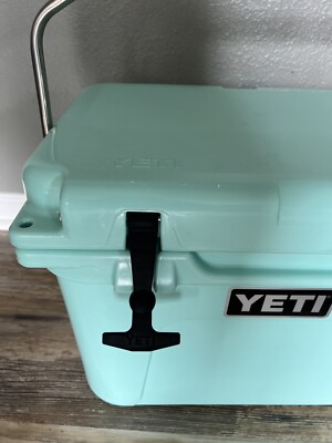 Yeti 20' Cooler-Seafoam | eBay