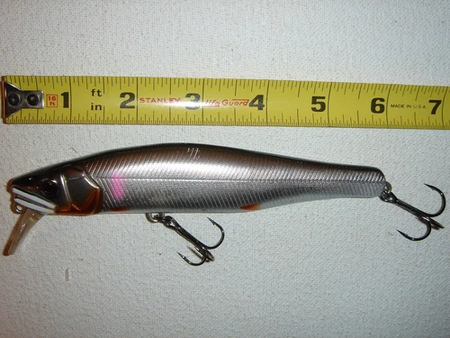 6" Gan Craft Ayuja Dead Slow Musky Wake Bait Bass Fishing Lure (3V)