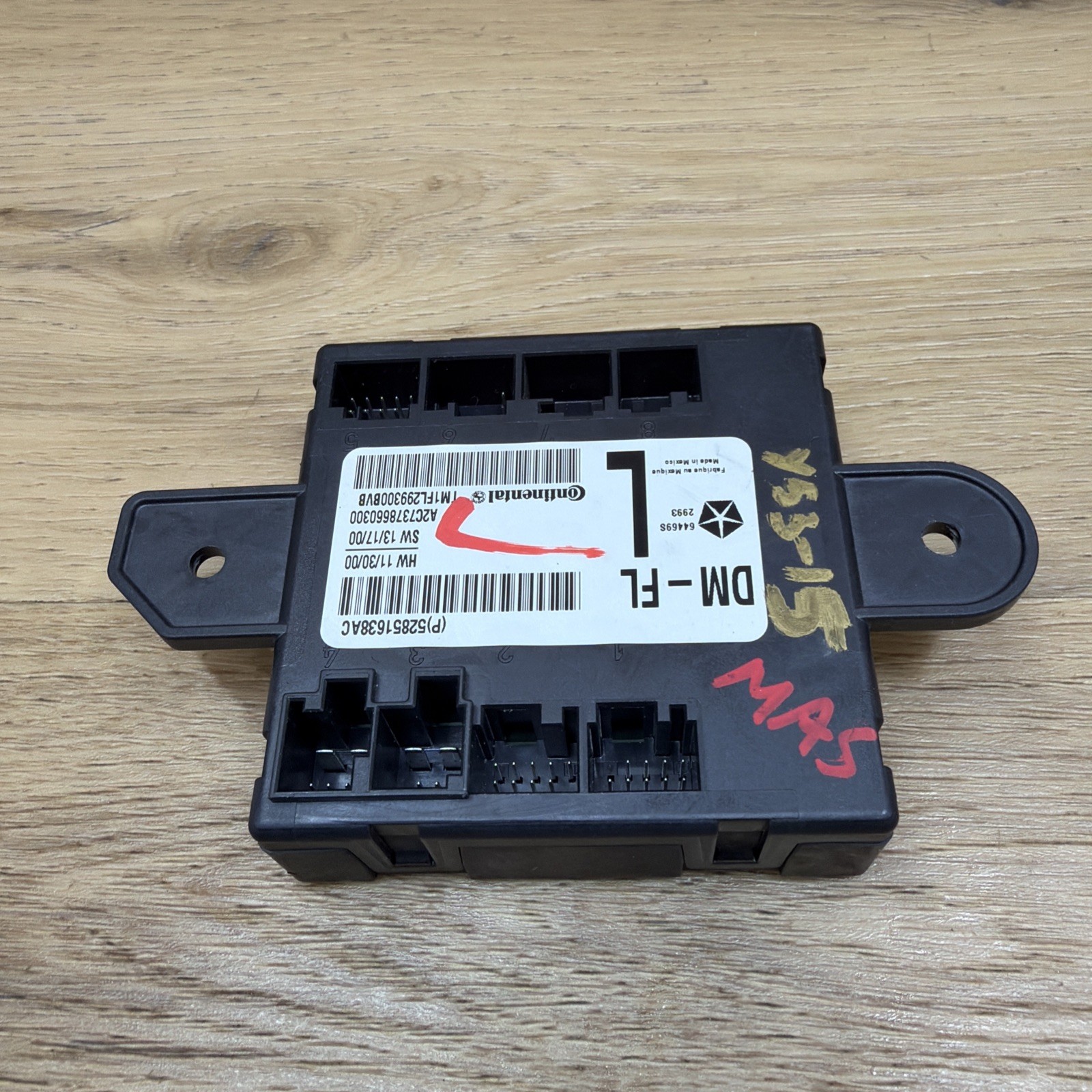 🟢2014-19 Maserati Ghibli M156 3.0 front LH door control unit module 52851638AC