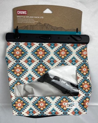 CHUMS SHUTTLE SPLASH SACK LTD WITH REMOVABLE STRAP CLEAR WINDOW