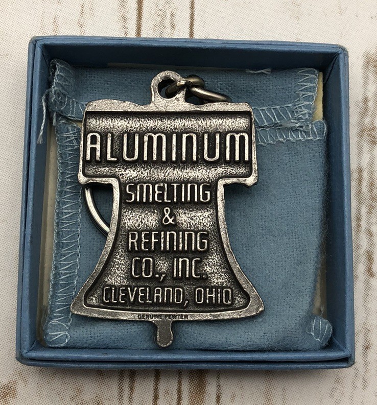 Picture 1 of 3