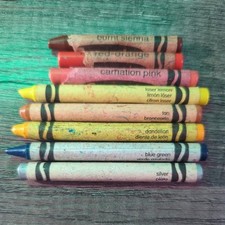 Rare Crayola crayon pack of 8 