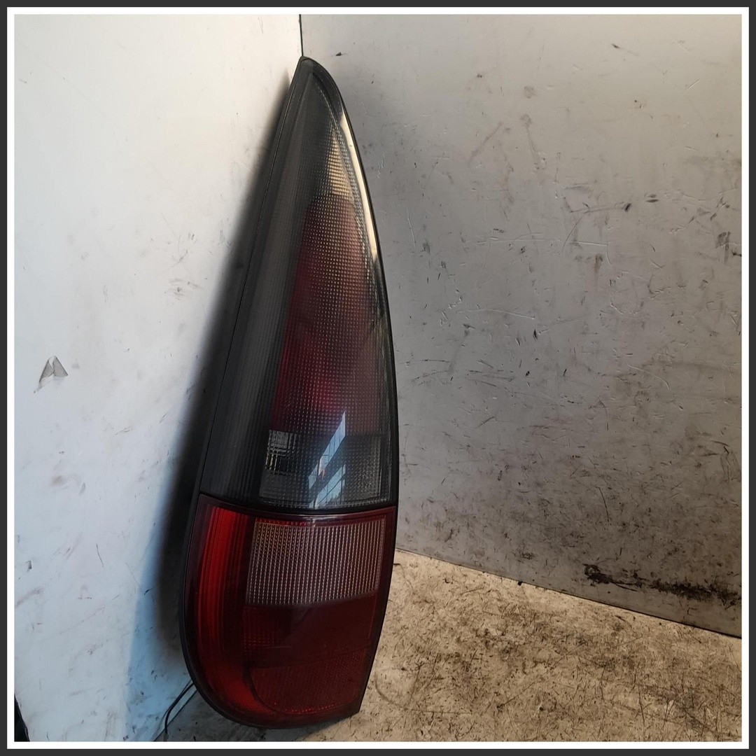 Fanale Posteriore Alogeno Sinistro SX Renault Laguna I SW 7700429516 1998 2001