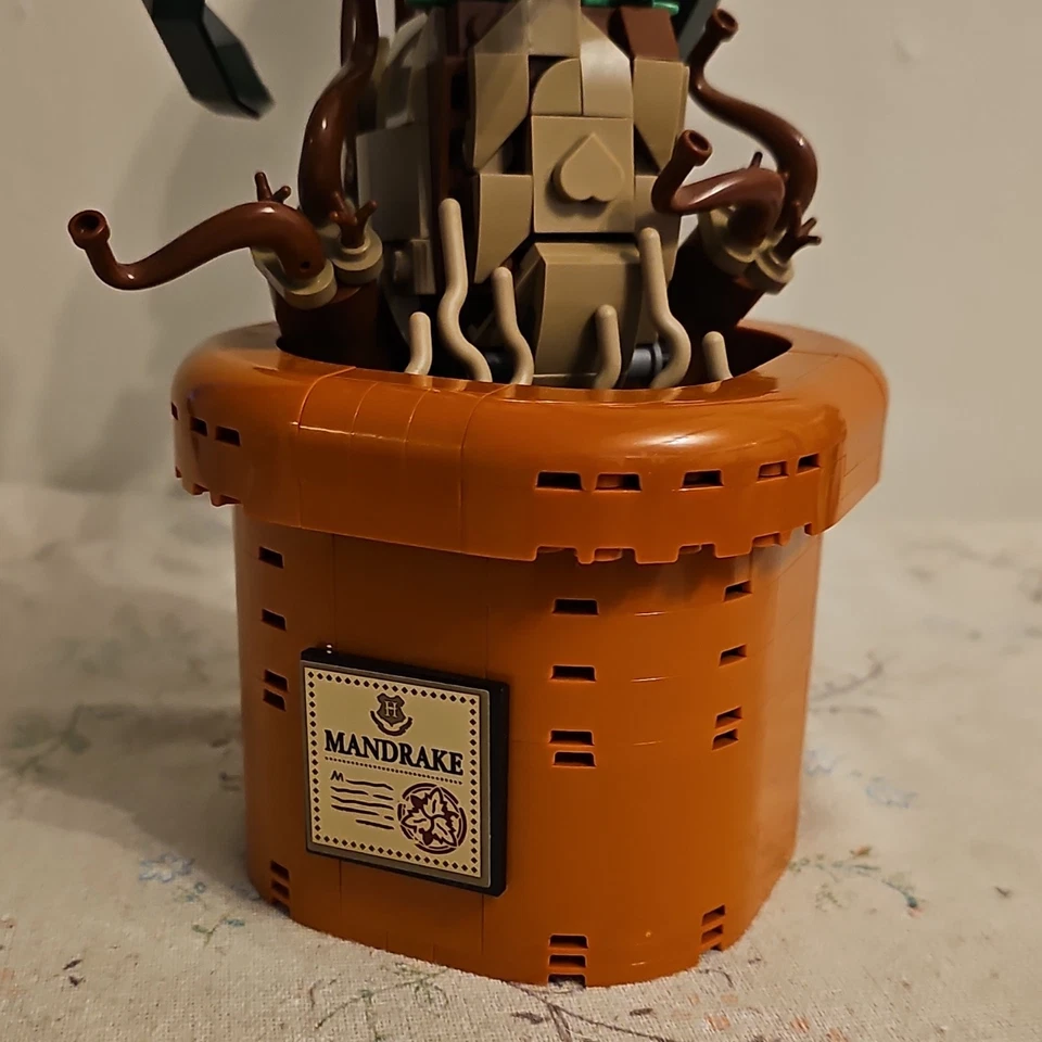 LEGO Harry Potter 76433 Mandrake, photo 2 of 5