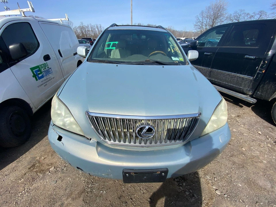 04 05 06 LEXUS RX330 Starter Motor - Image 2 of 4